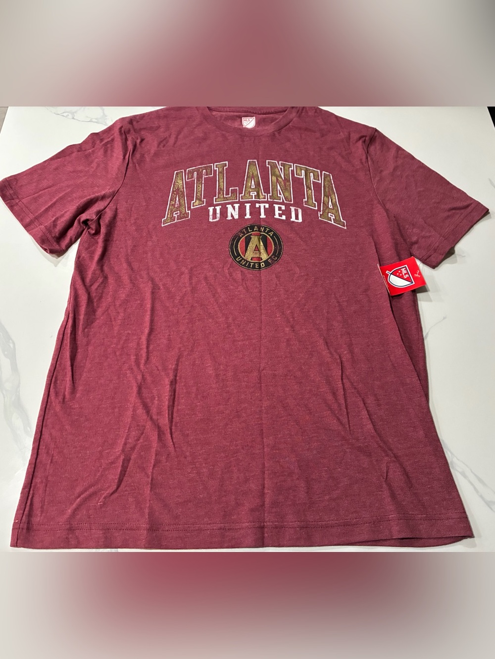 Atlanta United FC MLS Men’s Short Sleeve Shirt (Large) Retails $50